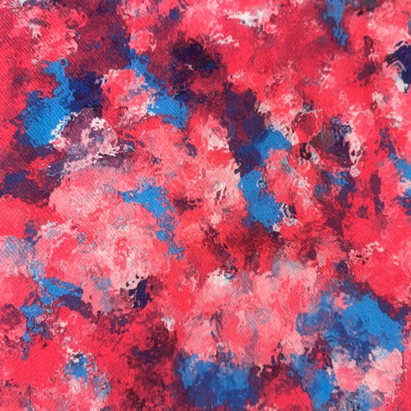 LuLaRoe Women’s Cassie Pencil Skirt/Size:3XL /Color: Multi-Pink/Blue Print (NWT) - Picture 4 of 7